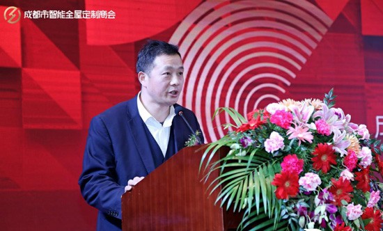 成都市民政局行政审批处副处长吴祝家